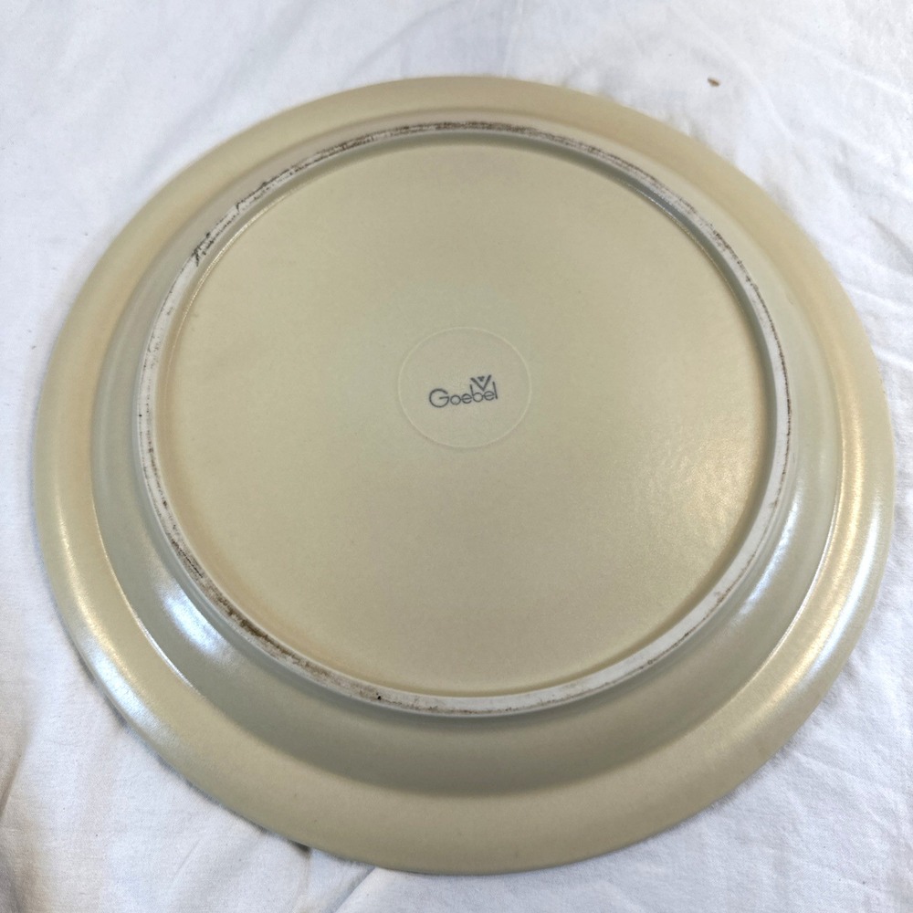 Vintage Goebel Dinner Plate Oeslauer Manfaktur Tan Bands Cream W. Germany 10.25 - Picture 3 of 5